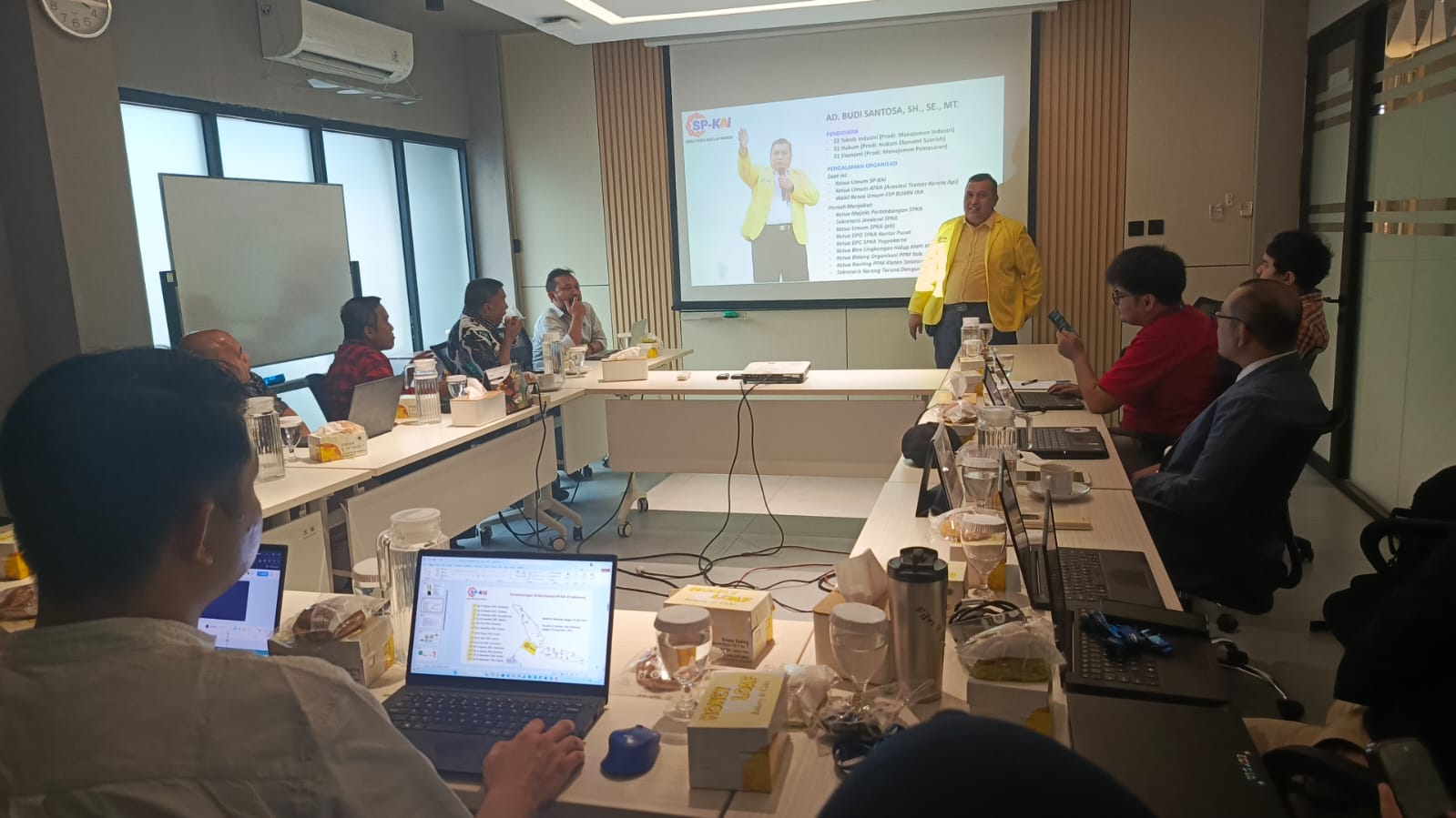 FDG & Sharing Session di NasionalRe
